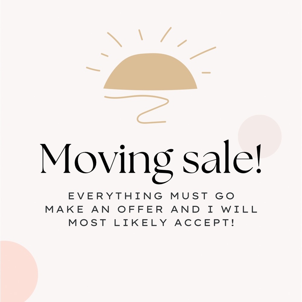 I’m moving so I’m trying to get rid of everything!! Please make offers!!
